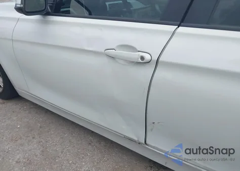 2013 BMW 328I из США, поврежденный, VIN WBA3A5G55DNP20778